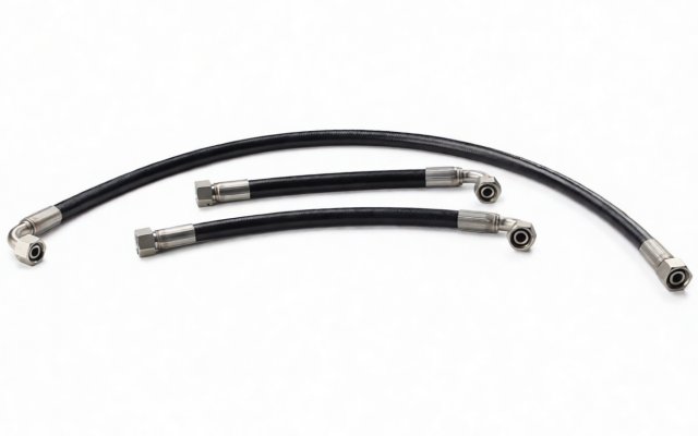 鋼絲增強(qiáng)橡膠液壓軟管及總成